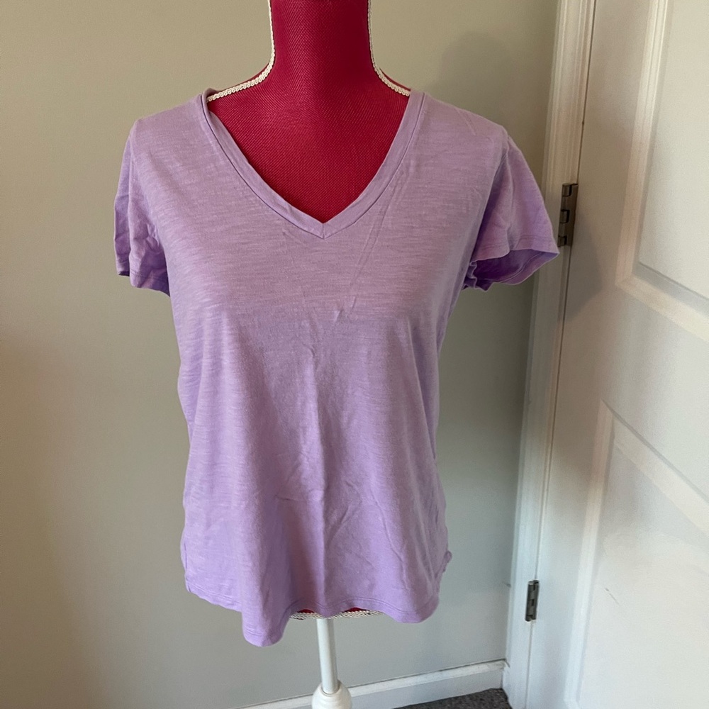 Women’s Universal Thread T-Shirt
